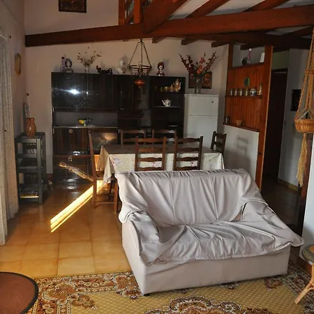 Vila 5 Renoir - 2101 *